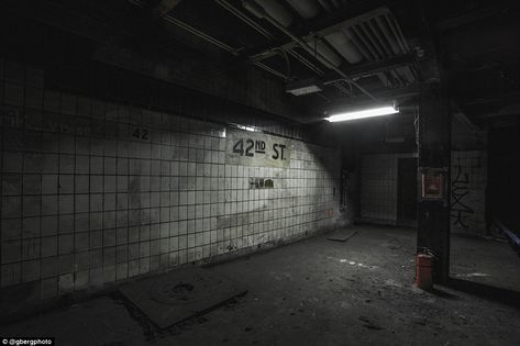 Some abandoned platforms, such as the unused area underneath 42nd street's ACE train stop, are within earshot of conversations happening at active stations Eerie Images, Dani California, The Happening, Subway System, Apocalypse Aesthetic, Episode Backgrounds, Underground Bunker, Subway Station, 42nd Street