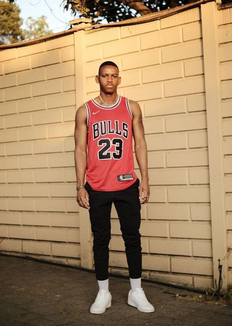 Summer outfit. Bulls Outfit, Chicago Bulls Outfit, Jordan Shorts, Sports Vest, Outfit Black, Chicago Bulls, Summer Outfit, Summer Vibes, Jordan