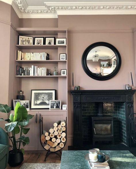 11 Flawless Farrow and Ball Living Room Colour Scheme Ideas 13 Farrow And Ball Living Room, Victorian Living Room, Pink Living Room, Cottage Living Rooms, Living Room Color Schemes, Cosy Living Room, Living Room Trends, Room Color Schemes, Living Room Green