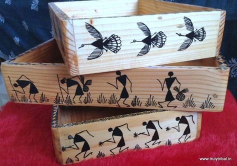 Wooden Stationary Tray, hand painted with Warli Art on all sides and on top border Size – Approx 11*7.5*2 Succulent Tray, Lipan Art, Worli Painting, Warli Art, Tea Tray, Soup Bowl, Getting Things Done, Love Art, Wood Crafts