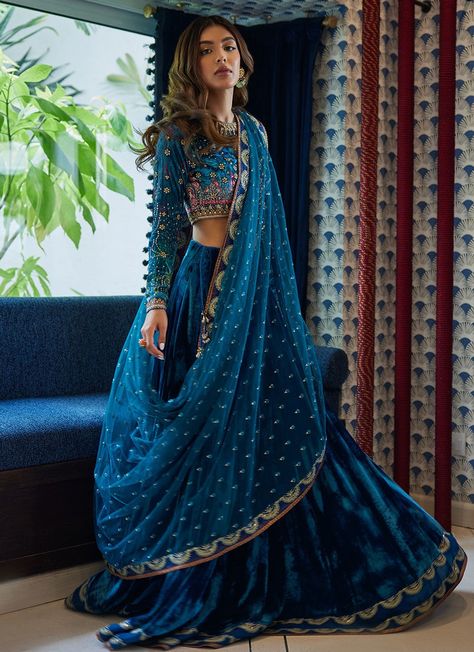 Farah Talib Aziz, Lengha Choli, Teal Fabric, Winter Nights, Net Dupatta, Round Neckline, Borders, Lush, Velvet