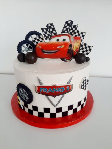 Mcqueen Cake Design, Race Car Cakes For Boys, Race Birthday Cake, Car Cake Design For Boys, Pastel Rayo Mcqueen, Disney Cars Birthday Cake, Cars Torte, Pastel Cars, Car Cakes For Boys