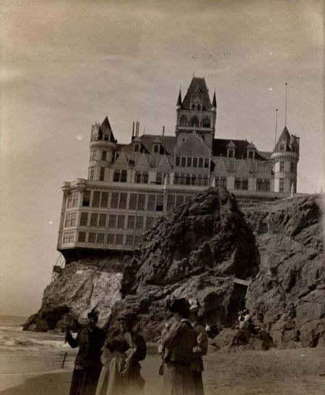 Victorian Cliff House, c. 1900 (more here: http://www.retronaut.com/2013/01/victorian-cliff-house) Cliff House San Francisco, Ghost Sightings, Spooky Places, Cliff House, Abandoned House, The Cliff, Abandoned Mansions, San Fran, Haunted Places