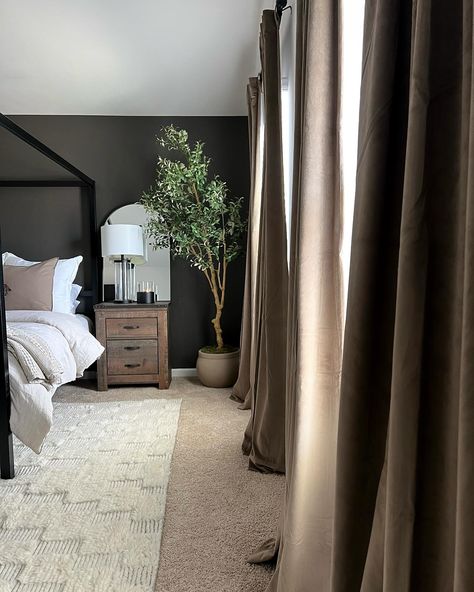 Some bedroom stills because I’m just loving these new views 🤎 A/D I’ve always wanted to try out velvet curtains and Half Price Drapes nailed it with these moody blackout curtains in Denver Taupe. They give such a luxe feel to my bedroom makeover 🙌🏻 Things I loved in shopping with HPD: • Blackout liner • 3 types of headers • 28 colors • Custom options Comment SHOP to get the links AND a 15% discount sent to your DMs! #HPDAtHome #HalfPriceDrapes #WindowTreatments #HomeDecor #InteriorDe... Dark Walls Light Curtains, Curtains In Dark Room, Moody Window Treatments, Moody Living Room Curtains, Curtain Wall Bedroom Behind Bed, Dark Curtains Bedroom, Moody Curtains, Dark Drapes, Taupe Curtains