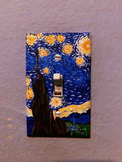 Light Switch Cover Painting Ideas, Lightswitch Painting, Outlet Painting Ideas Easy, Light Switch Painting Ideas, Outlet Cover Painting Ideas, Lightswitch Ideas Painting, Painted Outlet Covers, Light Switch Covers Diy Paint, Outlet Painting Ideas