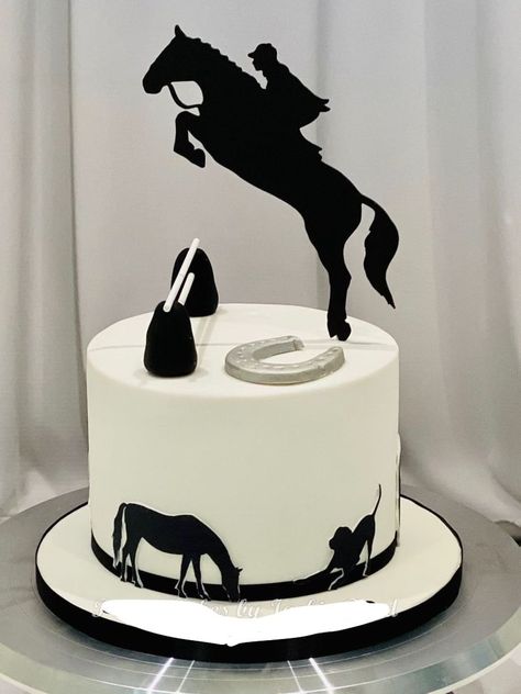 Horse Cake Ideas, Horse Themed Cake, Horses Cake, Cake Horse, Western Birthday Cakes, Horse Cakes, Horse Birthday Cake, Torte Creative, Bike Cakes