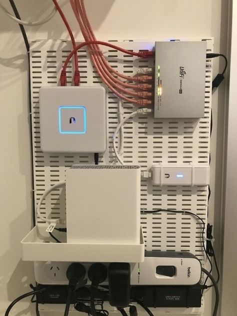 Home Network Rack Ideas, Home Network Rack, Home Networking Setup, Network Rack, Network Cabinet, Diy Rack, Home Lab, Structured Cabling, Server Room