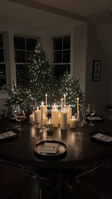 Amazon Home on Instagram: "Christmas cheer is in full swing at @maaryklein's place 🥂 Check out her party setup for some last-minute inspo. #AmazonHome" Christmas Diner, Tinsel Christmas Tree, Holiday Hosting, Party Setup, Christmas Dinner Party, Wine Coolers, Hosting Christmas, Hosting Holidays, Classy Christmas