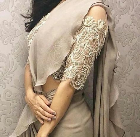 Shoulder Blouse Designs, Cold Shoulder Saree Blouse, Cold Shoulder Blouse Designs, Saree Jackets, Blouse Designs Catalogue, Lehenga Blouse Designs, Saree Fashion, Blouse Back Neck Designs, Modern Saree