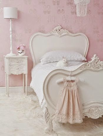 . Girls Bedroom Sets, Shabby Chic Decorating, French Bed, French Bedroom, Shabby Chic Room, Style Bed, White Bed, Decor Shabby Chic, Shabby Chic Bedroom