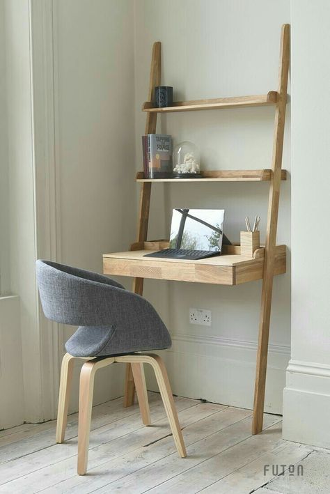 Simple Wooden Furniture, Bookshelves For Small Spaces, Ladder Shelves, Ladder Desk, Furniture For Living Room, Small Home Offices, Small Living Room Decor, Small Room Design, Woodworking Project