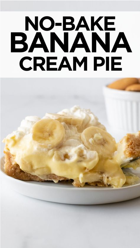 Loved by many, this no-bake banana pudding pie recipe is a must-have for any dessert table. This banana cream pie has a buttery Nilla Wafer crust with a shortcut filling vanilla pudding filling and topped with whipped cream. #bananacreampie #bananapuddingpie #nobakepie #bananapie Banana Cream Pie Recipe With Pudding, Banana Pudding Pie Recipe, No Bake Banana Cream Pie, Nilla Wafer Recipes, Breakfast Recipes Meal Prep, Nilla Wafer Banana Pudding, Banana Pie Recipe, Banana Creme Pie, Nilla Wafer Crust