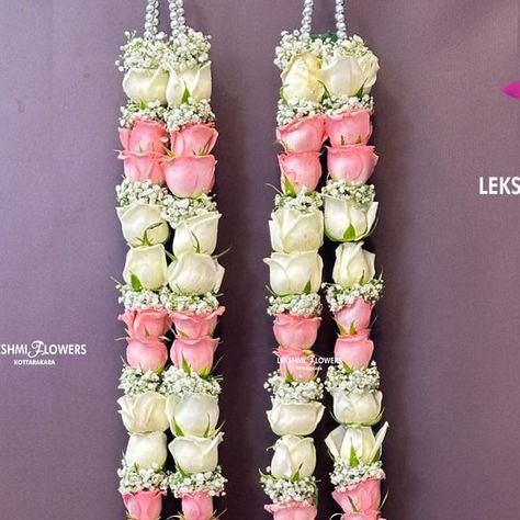 Lekshmi Flowers Kottarakara on Instagram: "Premium Wedding Garland @lekshmiflowers  Garden Fresh Roses Wedding Garland   All Kerala Delivery 📦  Lekshmi Flowers Kottarakara 🌸  @lekshmiflowers  DM for orders @lekshmiflowers  Contact : 📞 9986650350 . . Contact us for your Perfect wedding garland at reasonable price⭐️⭐️ We make customised wedding garlands according to your wish🩷🩷 You can book your order 6 days in advance before the function.  We have ALL KERALA DELIVERY available.🚀🚀 // // // //  Product Description  Celebrate your union with our exquisite Premium Wedding Garland, artfully designed to capture the essence of love, passion, and timeless elegance. Each garland showcases lush garden-fresh red roses complemented by delicate gypso, creating a captivating visual masterpiece tha Red Rose Garland, Fresh Flower Garland, Rose Garland Wedding, Shade Roses, Flower Garland Wedding, White And Pink Roses, Wedding Garland, White Lavender, Rose Garland