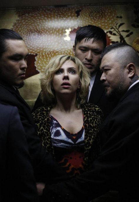 Scarlett Johansson in Lucy (2014) Lucy Scarlett Johansson, Scarlett Johansson Lucy, Lucy 2014, Lucy Movie, Scarlett Johansson Movies, Hollywood Tv Series, The Nanny Diaries, Movies 2014, Dark Warrior