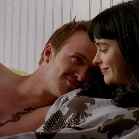 jesse pinkman & jane margolis Jane Margolis, Breaking Bad Jesse, Krysten Ritter, Aaron Paul, The Human Condition, Brand Owner, Pink Men, Jesse Pinkman, Better Call Saul