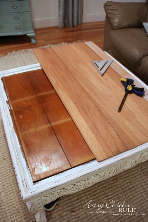 Coffee Table Makeover (Driftwood Finish) Coffee Table Makeover Ideas, Glass Coffee Table Makeover, Wood Coffee Table Makeover, Coffee Table Makeover Diy, Table Makeover Ideas, Old Flooring, Coffee Table Redo, Coastal Coffee Table, Door Coffee Tables