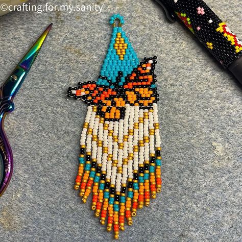 Beadwork Patterns Free Seed Bead Tutorials, Butterfly Beaded Earrings, Beaded Butterfly Earrings, Butterfly Fringe, Seed Beads Diy, Seed Bead Art, Seed Bead Jewelry Patterns, Beaded Butterfly, Beaded Earrings Tutorials