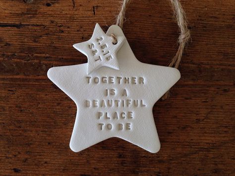 Polymer Clay Wedding Favors, Clay Anniversary Gift Ideas, Clay Wedding Favors, Clay Star, Clay Christmas Decorations, Decor Shabby Chic, Clay Ornaments, Salt Dough, Diy Clay Crafts