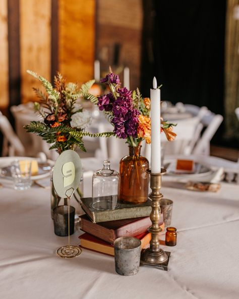 Old West End Wedding | edenphoto.org Old Wedding Decorations, Eclectic Vintage Wedding Decor, Antiques Wedding Decor, Antique Wedding Centerpiece Ideas, Simple Vintage Centerpieces, Vintage Farmhouse Wedding Decor, Old Book Wedding Decor, Indie Wedding Decor, Cool Wedding Centerpieces