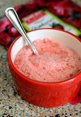 Strawberry Sugar Budget Gifts, Strawberry Sugar, Strawberry Powder, Cold Cereal, Dried Bananas, Snickerdoodle Cookies, Sweet Dips, Baking Items, Freeze Dried Fruit