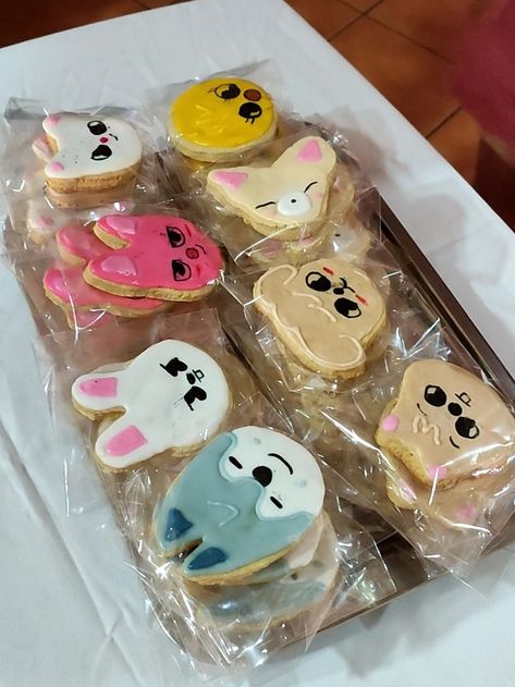 #skz #cookies #skzoo #stayday #straykids Skz Cupcakes, Skz Birthday Ideas, Skz Birthday Party Ideas, Straykids Birthday Cake, Stray Kids Birthday Party Ideas, Skzoo Cake, Skz Cake, Kpop Cake, Kpop Food