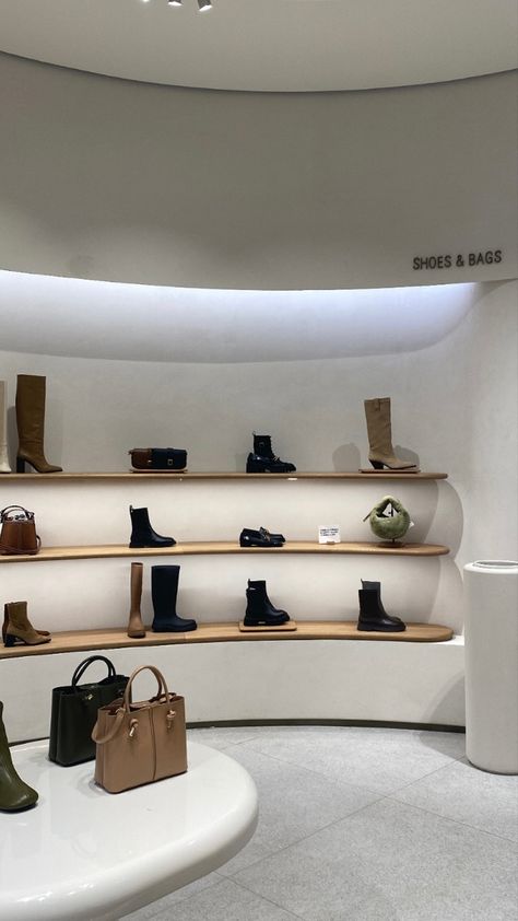 Zara Store Design, Zara Company, Zara Home Interiors, Zara Store, Door Design Interior, Interior Display, Haifa, Shoes Store, Shop Interiors