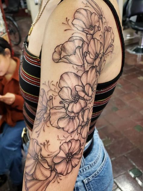 Poppy Tattoo Sleeve, Black Poppy Tattoo, Arm Wrap Tattoo, Poppy Flower Tattoo, Poppy Tattoo, Wrap Tattoo, Poppies Tattoo, Bicep Tattoo, Flower Tattoo Arm