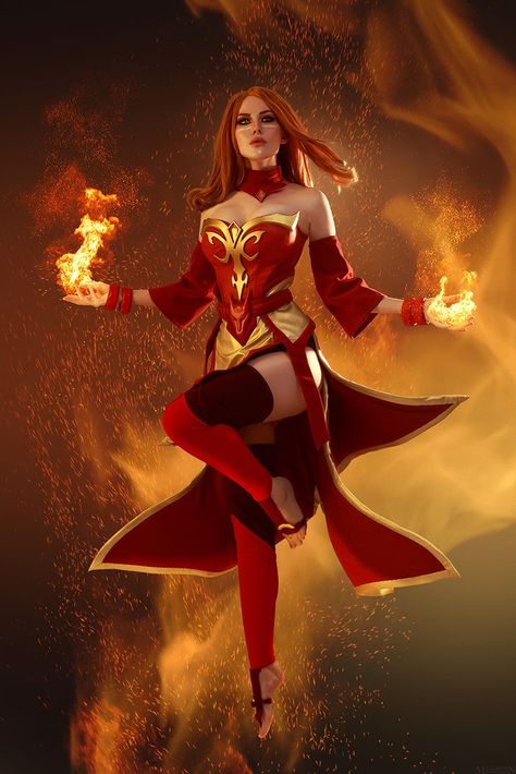 Raw Photoshoot, Random Photoshoot, Red Armor, Fire Mage, Fire Costume, Battle Mage, Magical Women, Diy Costumes Women, Hero Girl