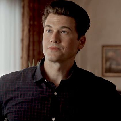 legends of tomorrow nathaniel nate heywood steel icon Nate Heywood, Nick Zano, Legends Of Tomorrow, Dc Legends Of Tomorrow, Supergirl, Flash, Actors, Quick Saves