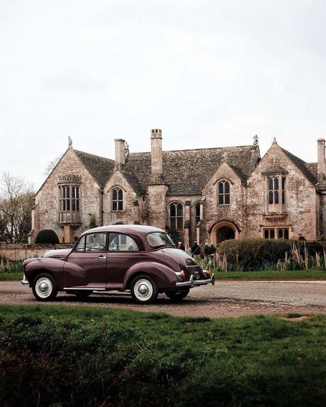 1920s Aesthetic, England Aesthetic, Ride It, Dark Academia Aesthetic, The Secret History, Academia Aesthetic, Old Money Aesthetic, English Countryside, Travel Inspo