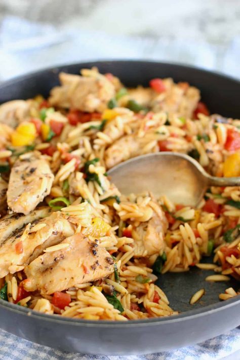 Chicken Orzo One Skillet, Chicken And Risoni Bake, Orzo Pasta With Chicken, Chicken Zucchini Orzo Recipes, Grilled Chicken And Orzo Recipes, Easy Orzo Dinner Recipes, Chicken Artichoke Orzo, Chicken And Orzo Recipes Healthy, Dinner Recipes With Orzo