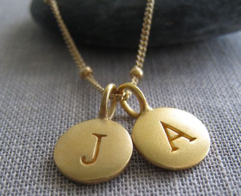 Initial Disk Necklace J Letter Images, Monogram Wallpaper, Letter Necklace Initials, J Necklace, Disk Necklace, Matching Couple Bracelets, Personalized Gold Necklace, Couple Name, Pendant Designs