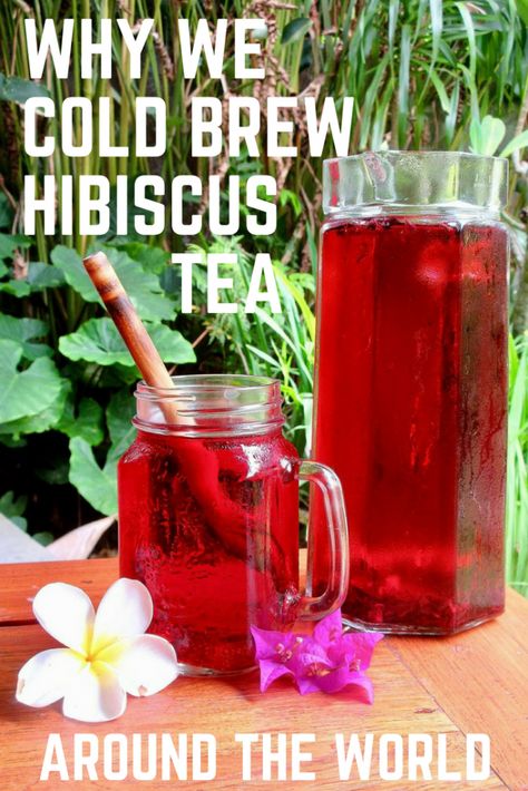 Why We Cold Brew Hibiscus Tea Around the World Hibiscus Tea Recipe, Benefits Of Hibiscus Tea, Benefits Of Hibiscus, Hibiscus Tea Benefits, Hibiscus Flower Tea, Hibiscus Drink, Plat Vegan, Tea Drink Recipes, Herbal Teas Recipes