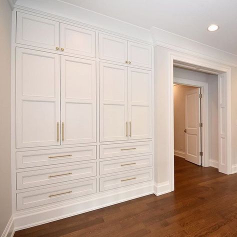 Built In Linen Closet Hallway Storage Cabinets, Linen Closet Hallway Built In, Built In Linen Cabinet In Hallway, Linen Closet Cabinet Hallways, Hall Built In Cabinets, Linen Cupboard Design, Built Ins In Bedroom, Hallway Linen Closet Built Ins, Linen Cupboard Ideas