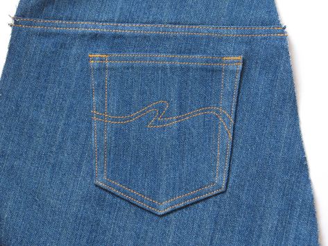 Excellent tutorial on precision-sewing a Jeans Pockets | Grow Your Own Clothes Jeans Back Pocket Design Stitching, Denim Jeans Pocket Design, Ticket Pocket Design Jeans, Jean Back Pocket Embroidery, Sashiko Jeans, Jeans Back Pocket, Jean Pocket Detail, Coin Pocket Jeans Details, Tailored Jeans