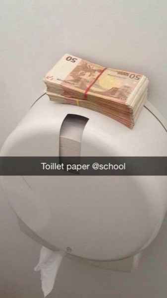 And you thought two-ply was a luxury Rich Kid Problems, Rich Kids Snapchat, Kids Snapchat, Prom Games, Rich People Problems, Snapchat Photos, Funniest Snapchats, Rich Kids Of Instagram, Youre Doing It Wrong