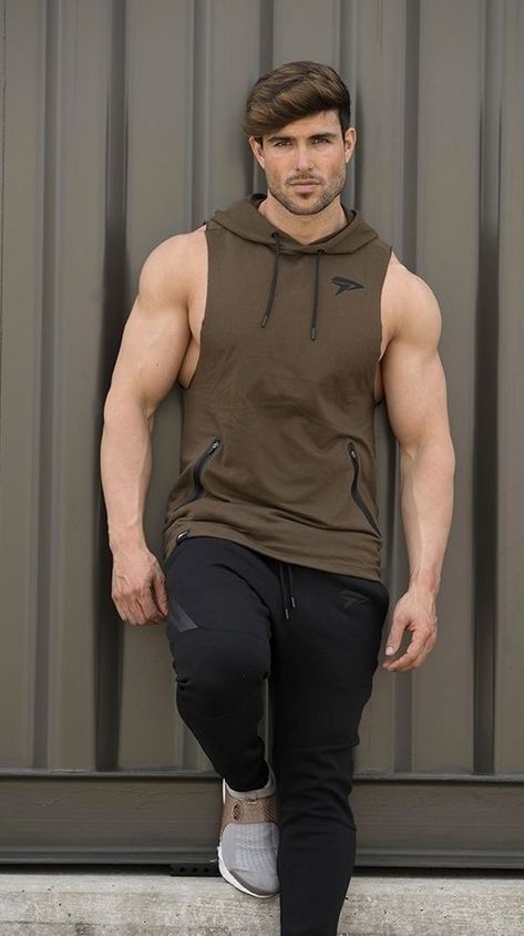 Mens Workout Outfits, Mens Gym Outfits, Tank Tops Outfit, Guys In Sweatpants, Gym Outfit Men, Fitness Photoshoot, Gym Outfits, Mens Workout Clothes, Sleeveless Hoodie