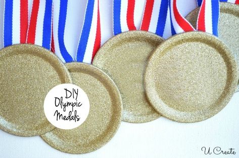 DIY Olympic Gold Medals Olympics Crafts For Kids, Olympic Medal Craft, Chocolate Medals, Diy Trophy, Olympic Crafts, Painting Clay, Non Toy Gifts, Canning Lids, Activities For Boys