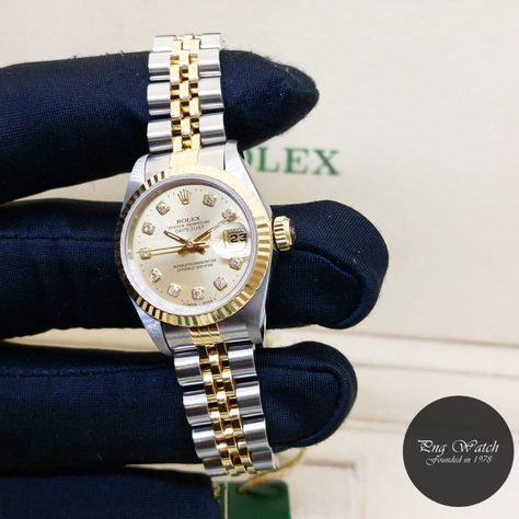 Rolex 26mm Oyster Perpetual Champagne Big Diamonds Dial Datejust REF: 69173 (W Series)! Rolex Datejust 26 Mm, Oyster Perpetual Women, Rolex 26mm, Big Diamonds, W Series, Rolex Watches Women, Rolex Watches For Men, African Maxi Dresses, Gold Champagne