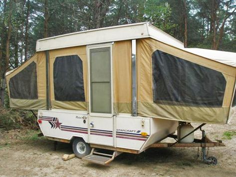 1989 Starcraft tent trailer Small Pop Up Camper Remodel, Vintage Camper Renovation, Coleman Pop Up Campers, Vintage Camper Redo, Small Pop Up Campers, Tent Trailer Remodel, Palace On Wheels, Makeover Madness, Pop Up Camper Trailer