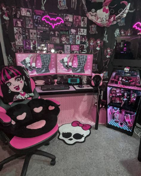 I’m completely fine with people using my rooms as inspo, just be sure to credit me! <3 Edgy Spotify Covers, Cute Emo Room Ideas, Monster High Gaming Setup, Emo Kawaii Room, Emo Room Design, Pink Goth Gaming Setup, Emo Y2k Bedroom, Goth Gamer Setup, Emo Apartment Decor