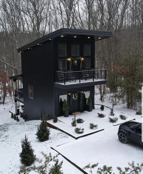 Hocking Hills Ohio, Cottage Tiny House, Tiny Loft, Cottage Style House Plans, Hocking Hills, House Construction Plan, Modern Tiny House, Tiny Cabin, Tiny House Cabin