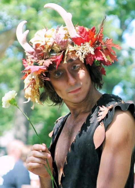 ♥ Faerie Costume, Clueless Halloween Costume, Male Fairy, Fairy Makeup, Midsummer Nights Dream, Fantasy Costumes, Fairy Costume, Larp, Festival Outfits