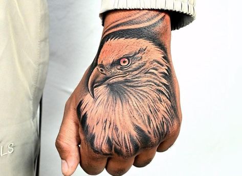 Crazy Hand Tattoos, Eagle Hand Tattoo, Arm Tattoos For Guys Forearm, Side Hand Tattoos, Patriotic Tattoos, Mini Tattoo, Chicano Art Tattoos, Neck Tattoo For Guys, Eagle Tattoo