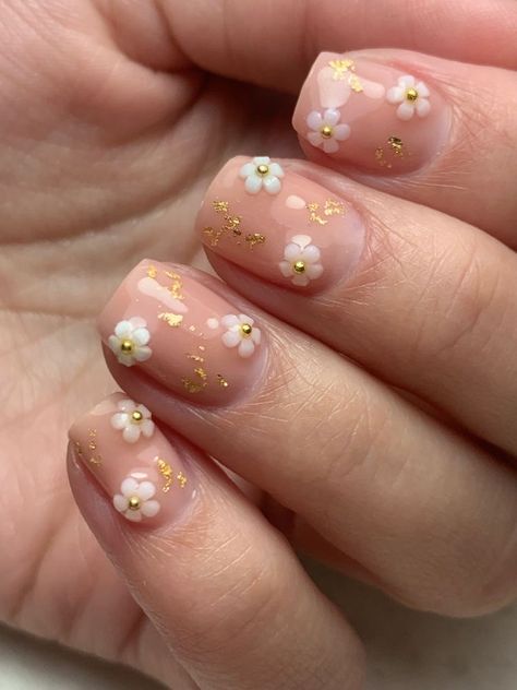 Minimal Nails Art, Gel Nail Art Designs, Daisy Nails, Simple Gel Nails, Minimal Nails, Blush Nails, Elegant Nails, Fire Nails, Pretty Acrylic Nails