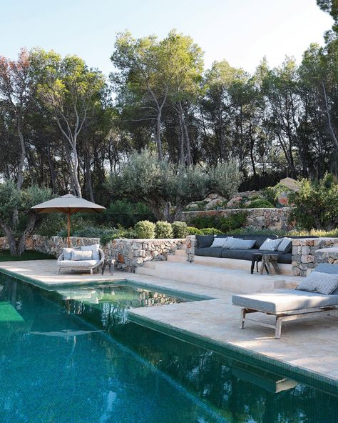 A White-Washed Villa in Ibiza By La Grange Interiors - SA Decor & Design Island Forest, Urban Couple, Pool Landscape Design, Swimming Pool Designs, Garden Pool, Pool Landscaping, Pool Patio, Pool Houses, Pool Designs