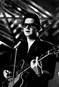 Roy Orbinson Famous Legends, Zabriskie Point, Travelling Wilburys, Female Poets, Love Theme, Roy Orbison, Teddy Boys, Rock N Roll Music, Rock N’roll