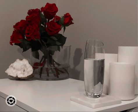 Roses On Bed, Bed Side Table Modern, Madison Beer Makeup, Rose Bed, Side Table Modern, Bed Side Table, Modern Bedside Table, Table Modern, Red Rose