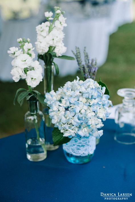 Bud Vase Hydrangea, Hydrangea Bud Vase Wedding, Hydrangea In Bud Vase, Blue And White Bud Vase Centerpiece, Hydrangea Bud Vase Centerpiece, Blue And White Bud Vases Wedding, Blue And White Bud Vases, Blue Bud Vases Wedding, Hydrangea Bud Vase