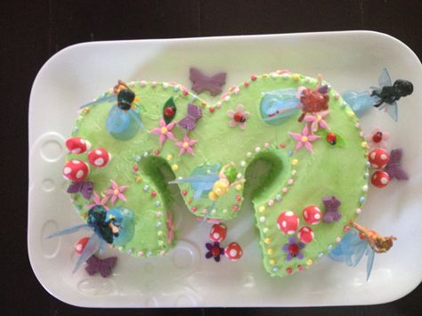 Easy fairy cake Fairy Cake Simple, Simple Fairy Birthday Cake, Easy Fairy Cake, Green Fairy Birthday Cake, Fairy Cake Easy, Easy Fairy Cakes Simple, Easy Fairy Cake Recipes, Fairy Garden Cake, Fairy Birthday Cake